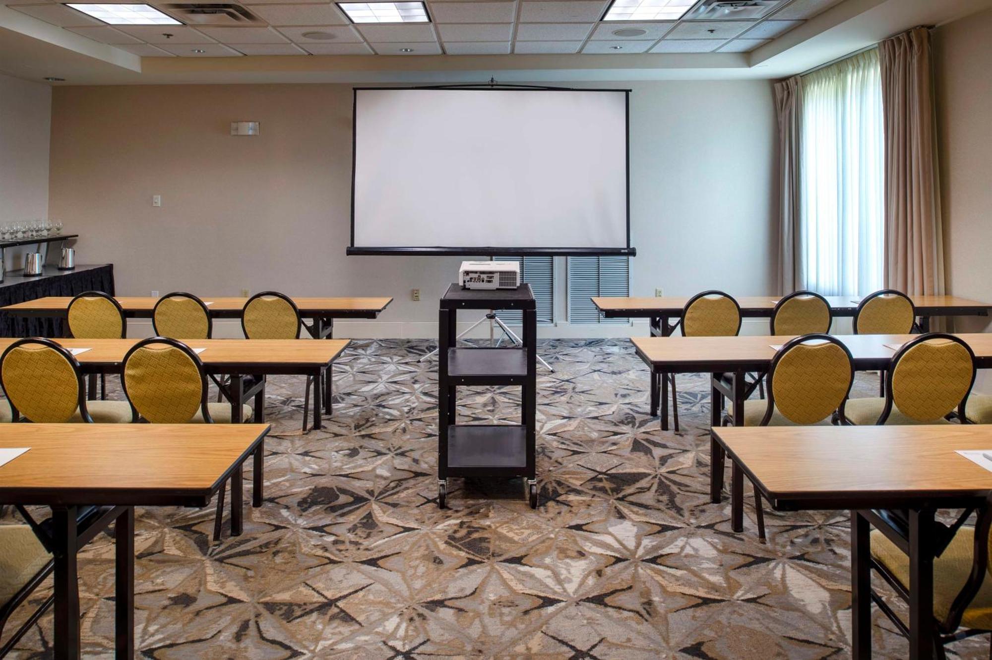 Hilton Garden Inn St. Louis/צ'סטרפילד מראה חיצוני תמונה